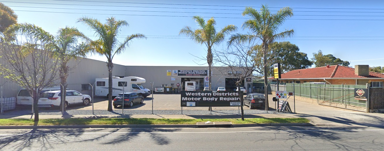 Western Districts Motor Body Repairs Photos