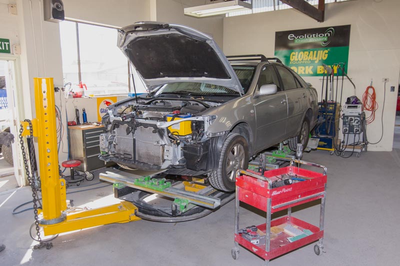 Evolution Crash Repairs Photos