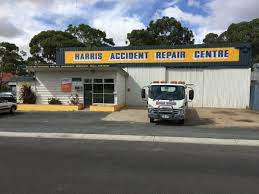Harris Accident Repair Centre & Ararat Towing 24 hour Logo